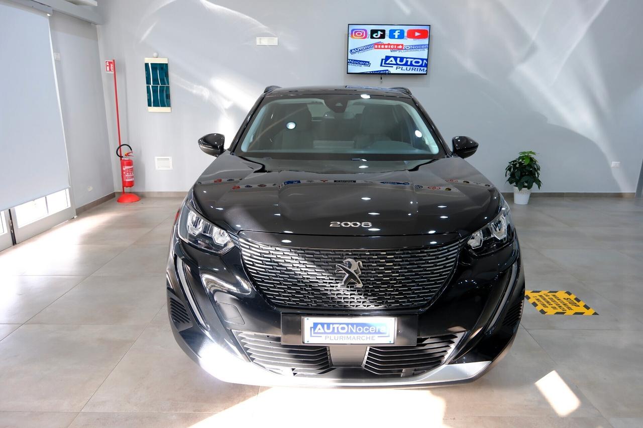 Peugeot 2008 1.2 T 130cv LED I-COCKPIT 3 D