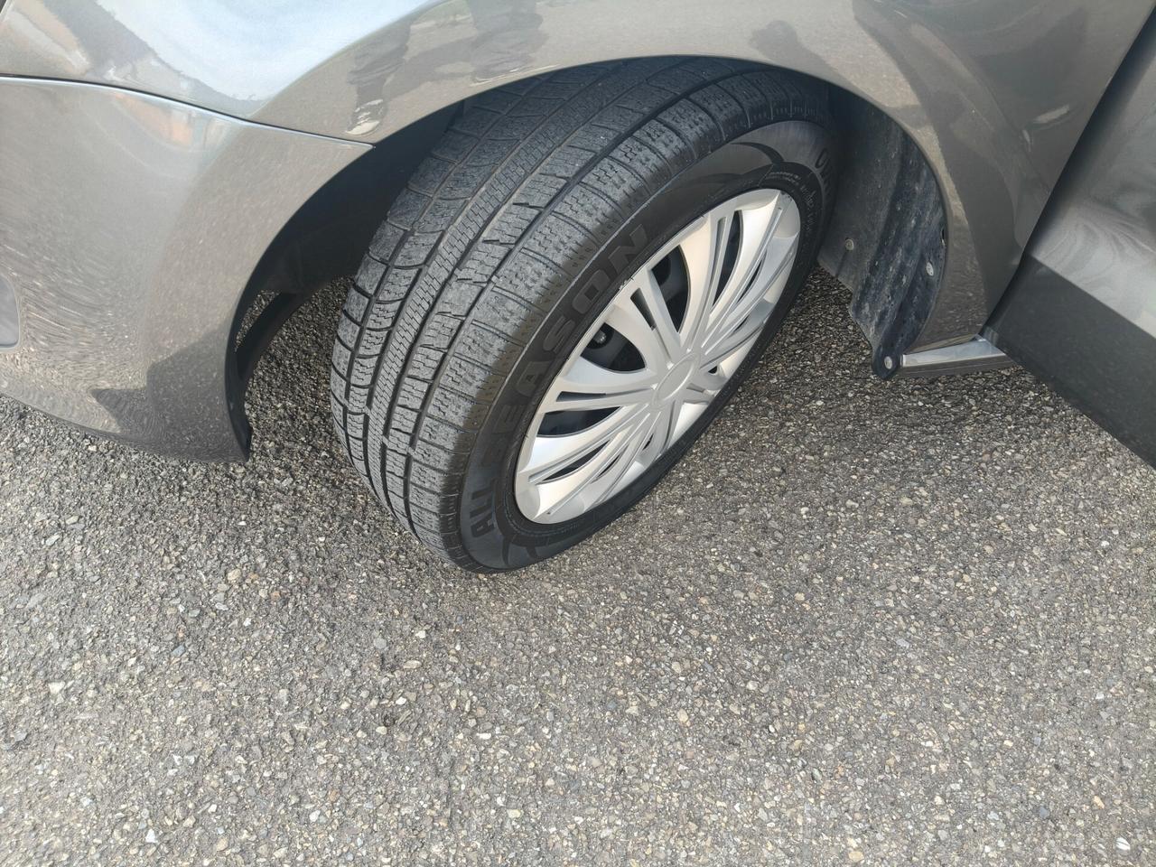 Volkswagen Polo 1.2 5 porte 12 SOLO 110.000 KM