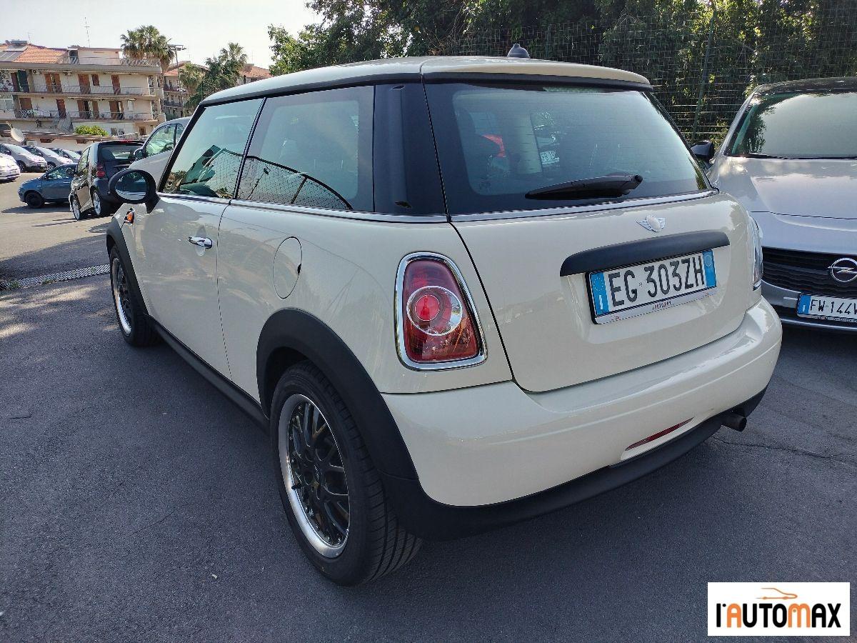 MINI - Mini 1.6 One