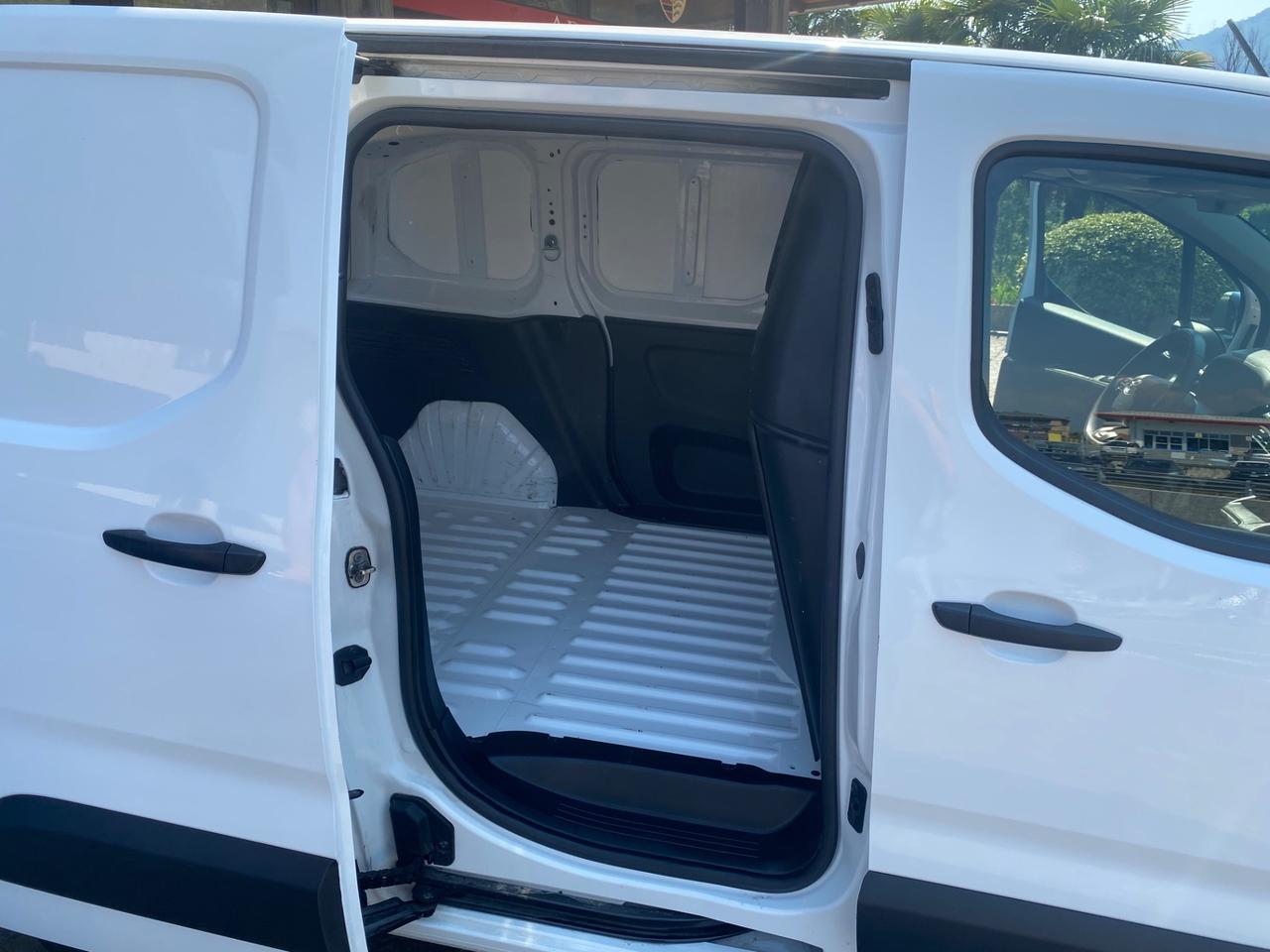 Toyota Proace City 1.5D 100 CV S&S PC 4p. Comfort PREZZO + IVA