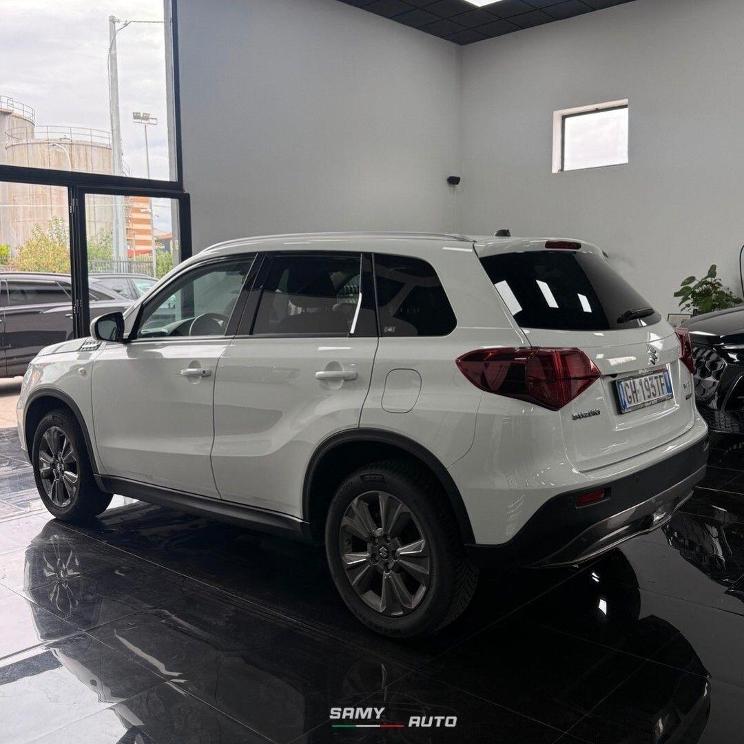 Suzuki Vitara 1.4 Hybrid Top