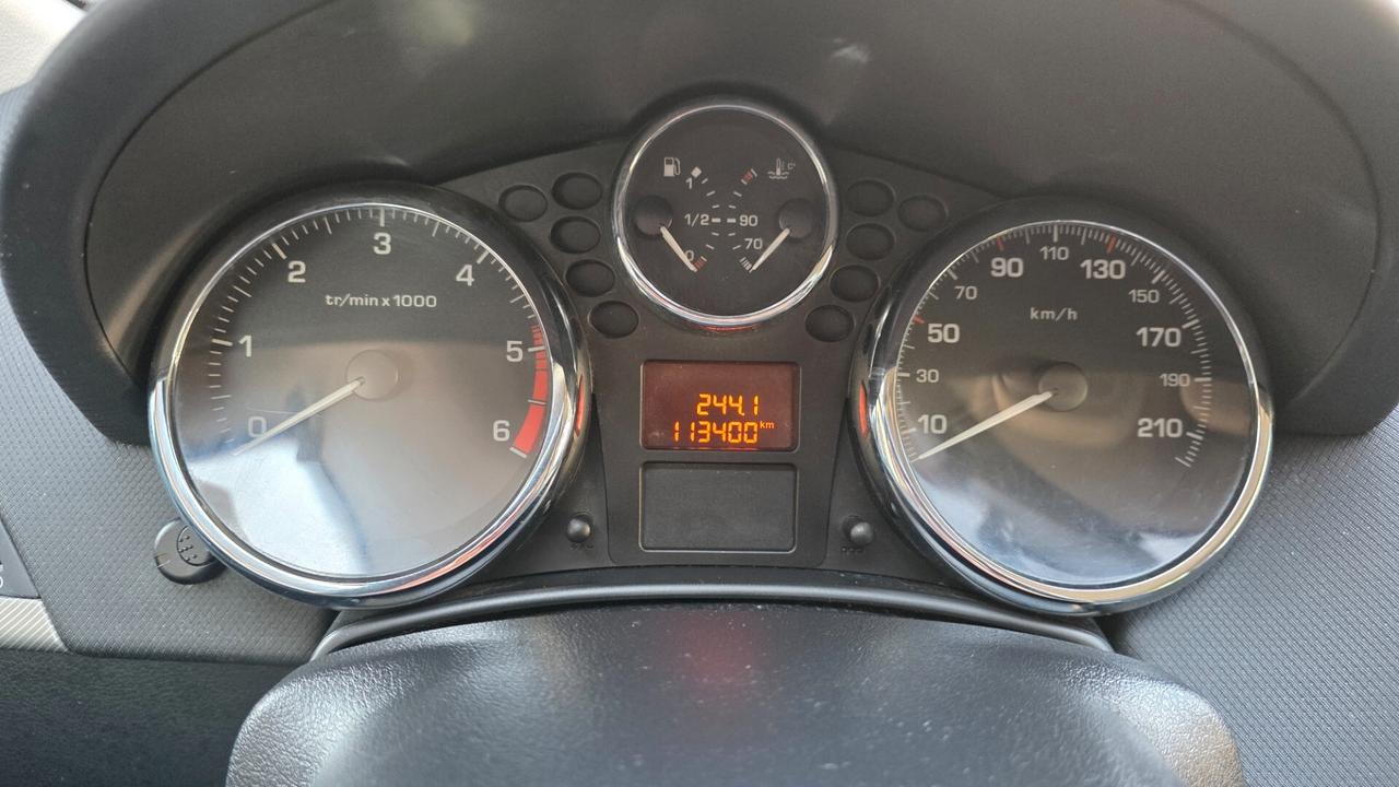 Peugeot 207 1.6 HDi 90CV 5p. XS