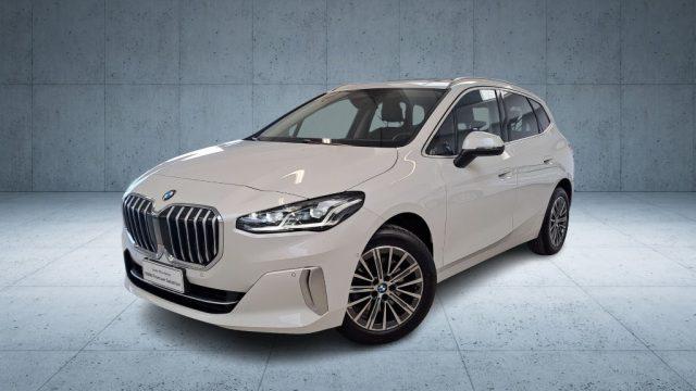 BMW 220 i 48V Active Tourer Luxury Aut. + Tetto