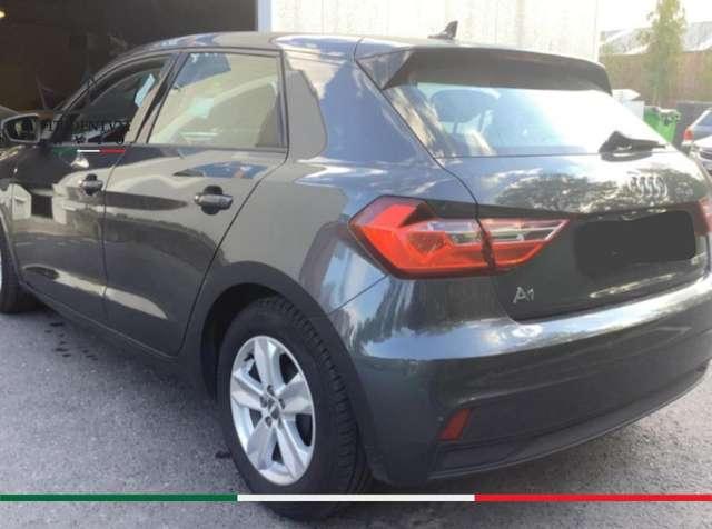 Audi A1 Sportback 25 1.0 tfsi Admired