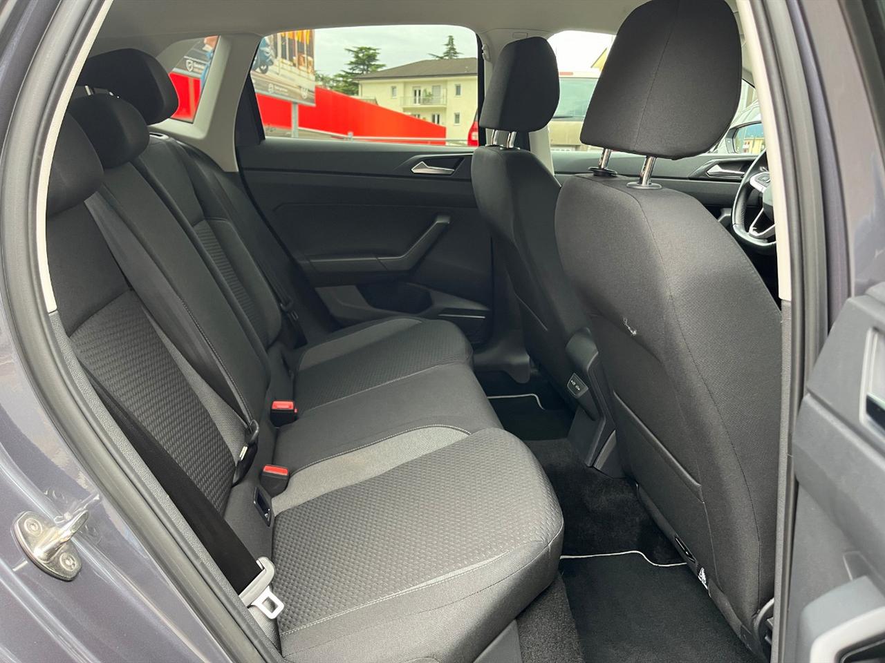 Volkswagen Polo 1.0 tsi life 95cv dsg