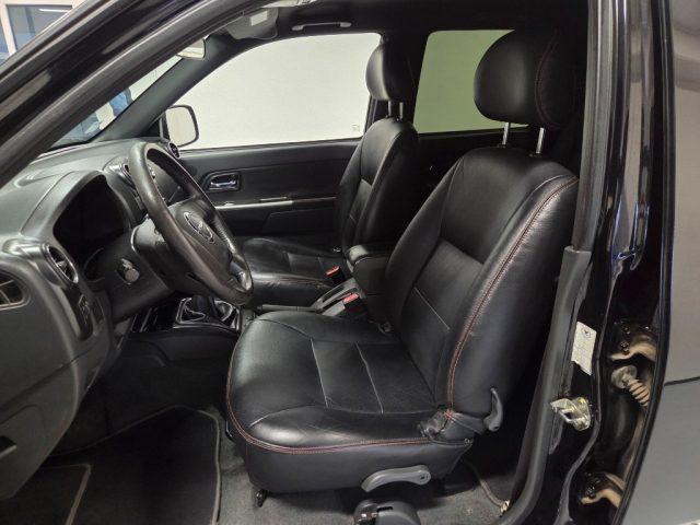 ISUZU D-Max 2.5 TD cat 4WD Pick-up SERVICE ISUZU