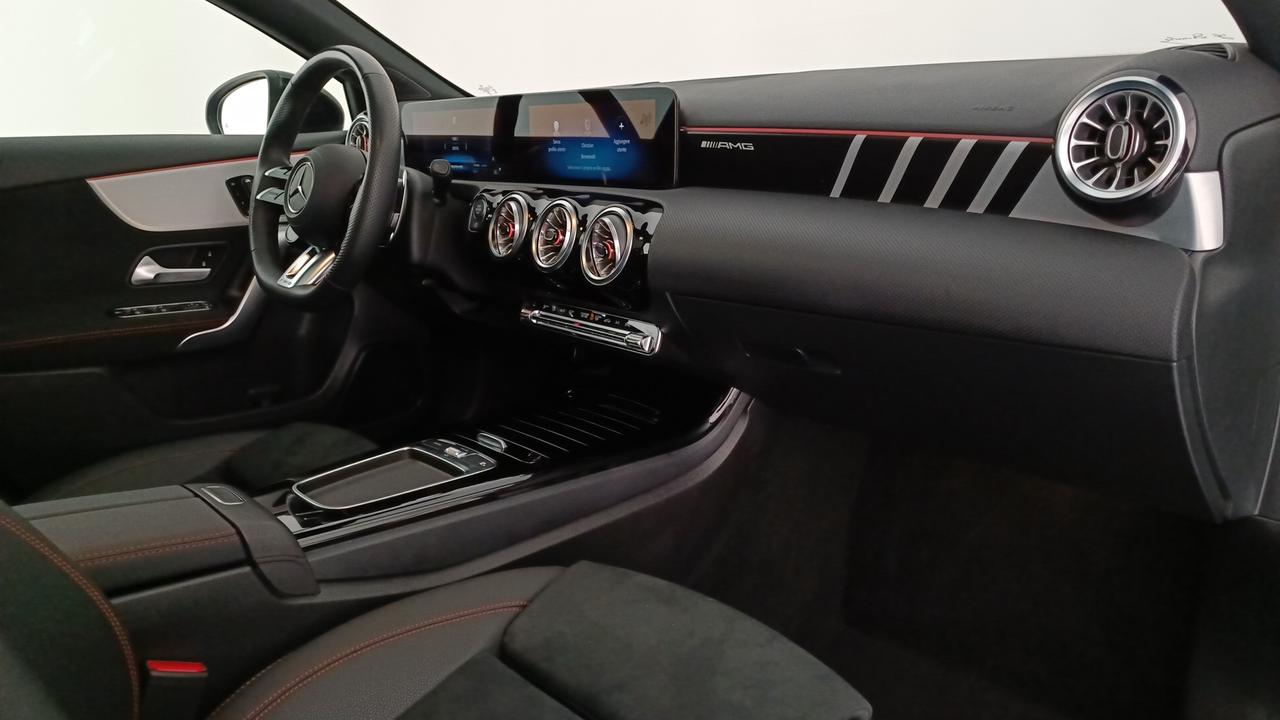 Mercedes-Benz A AMG 35 AMG Line Premium Plus 4matic auto