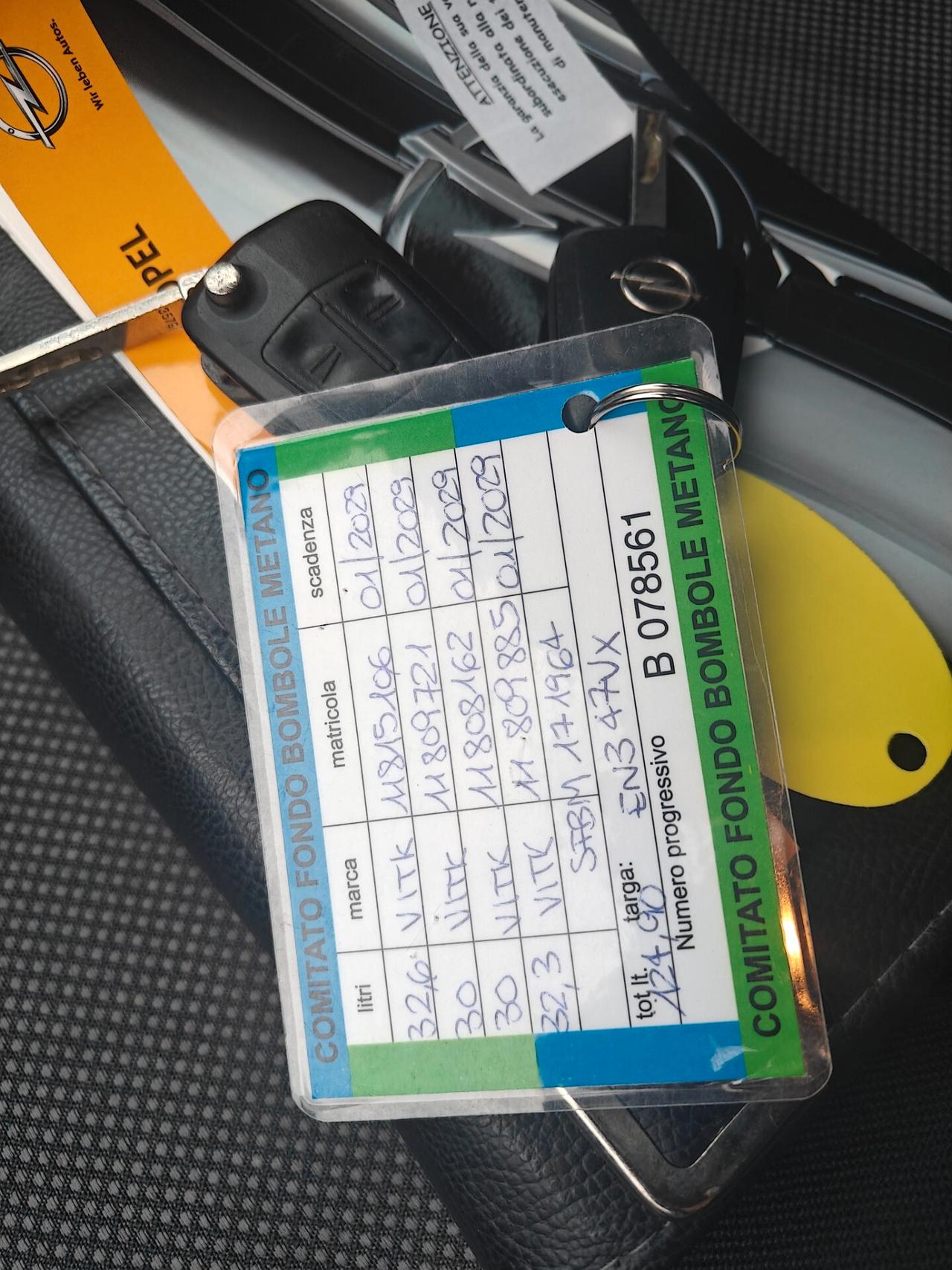 Opel Zafira 7 posti 1.6 Ecometano