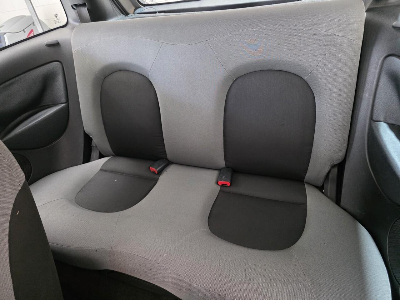 Lancia Ypsilon 1.4 Oro Ecochic GPL
