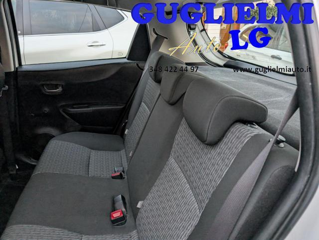 TOYOTA Yaris 1.0 5 porte Active