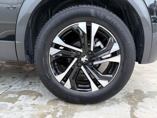 PEUGEOT 2008 BlueHDi 110 S&S Allure