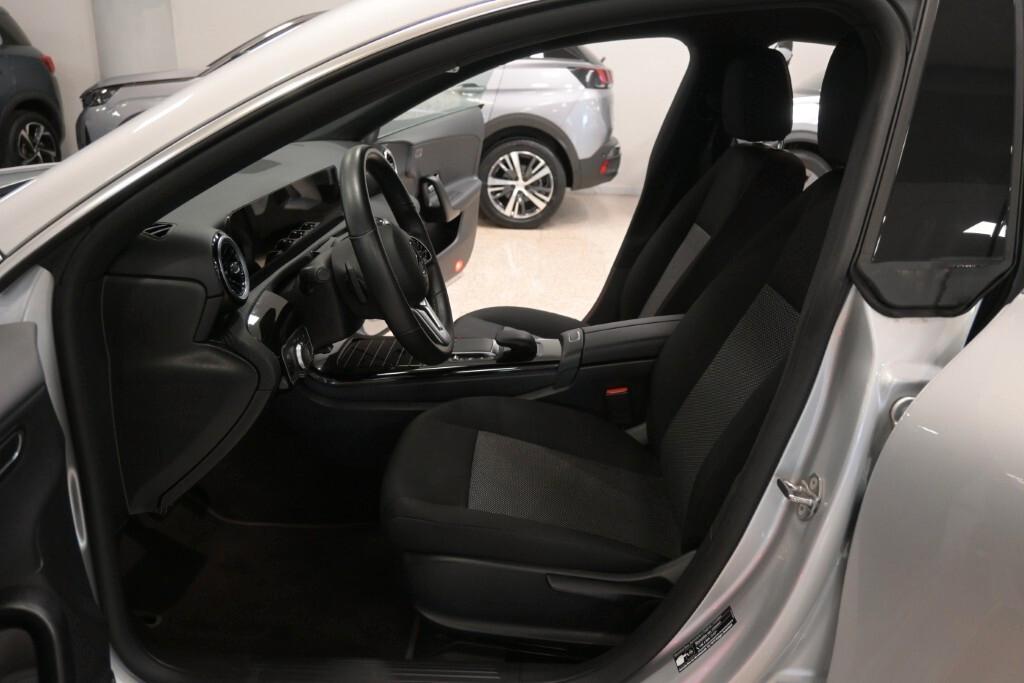 Mercedes-benz CLA 180 d Automatic Business