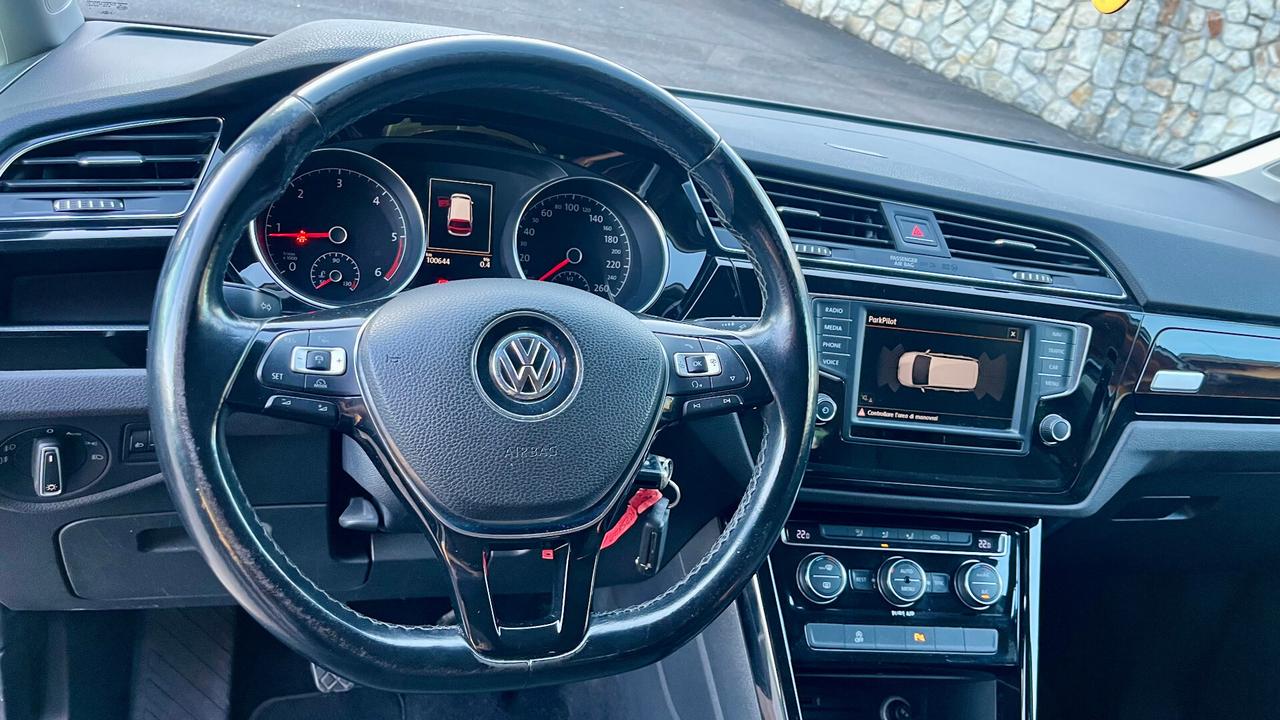 Volkswagen Touran 2.0 TDI 150 CV 7 posti
