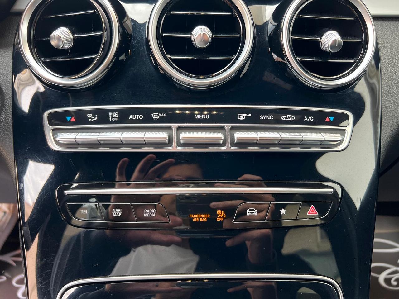 MERCEDES GLC 220D COUPE' 4MATIC SPORT 2.0 194CV PELLE NAVI CAM ANNO 2021