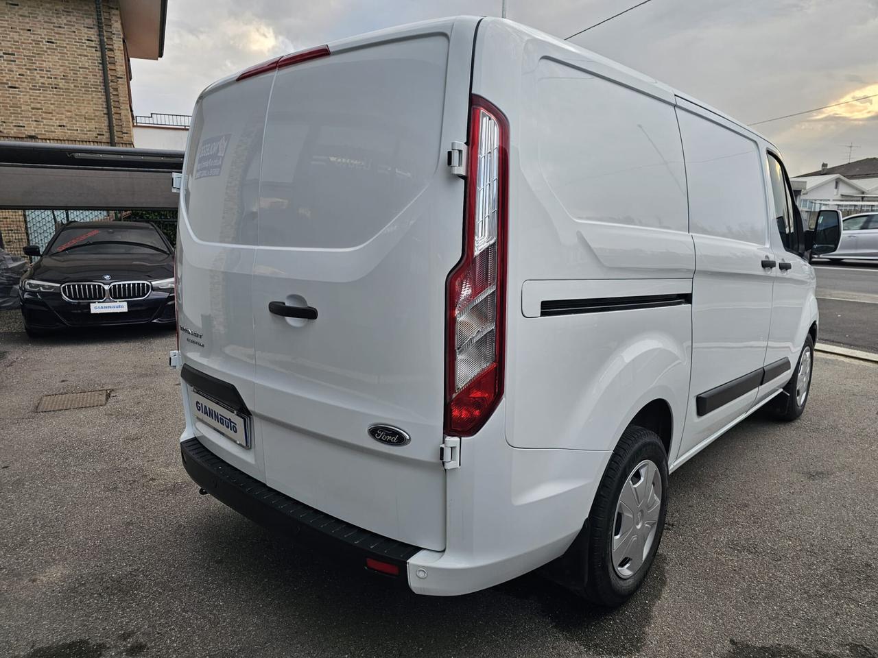 Ford Transit Custom 280 2.0 EcoBlue 130 Furgone Trend