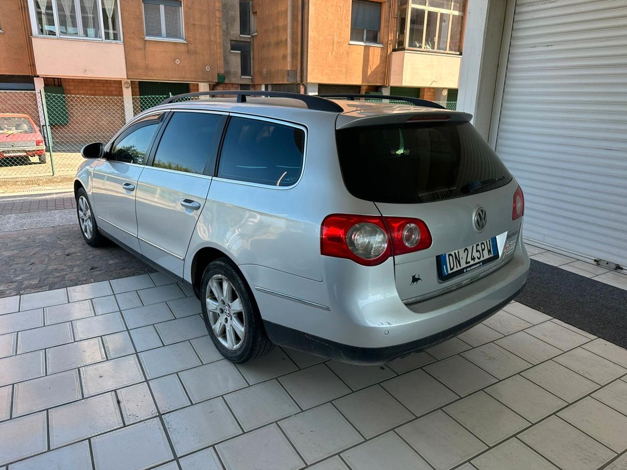 Volkswagen Passat 1.9 TDI/105CV DPF Var. BlueMotion