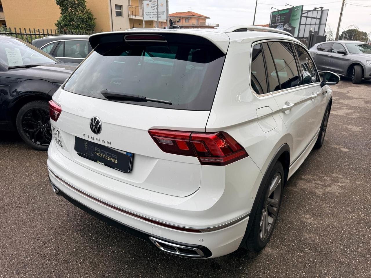 Volkswagen Tiguan 2.0 TDI 150 CV SCR DSG R-Line