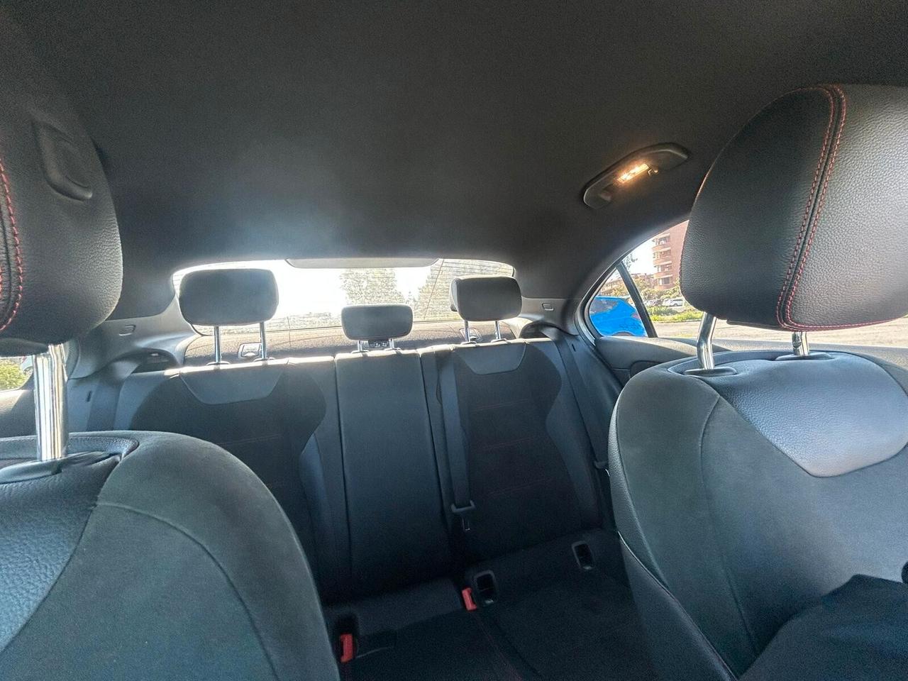 Mercedes-benz A 180 d Automatic Premium AMG