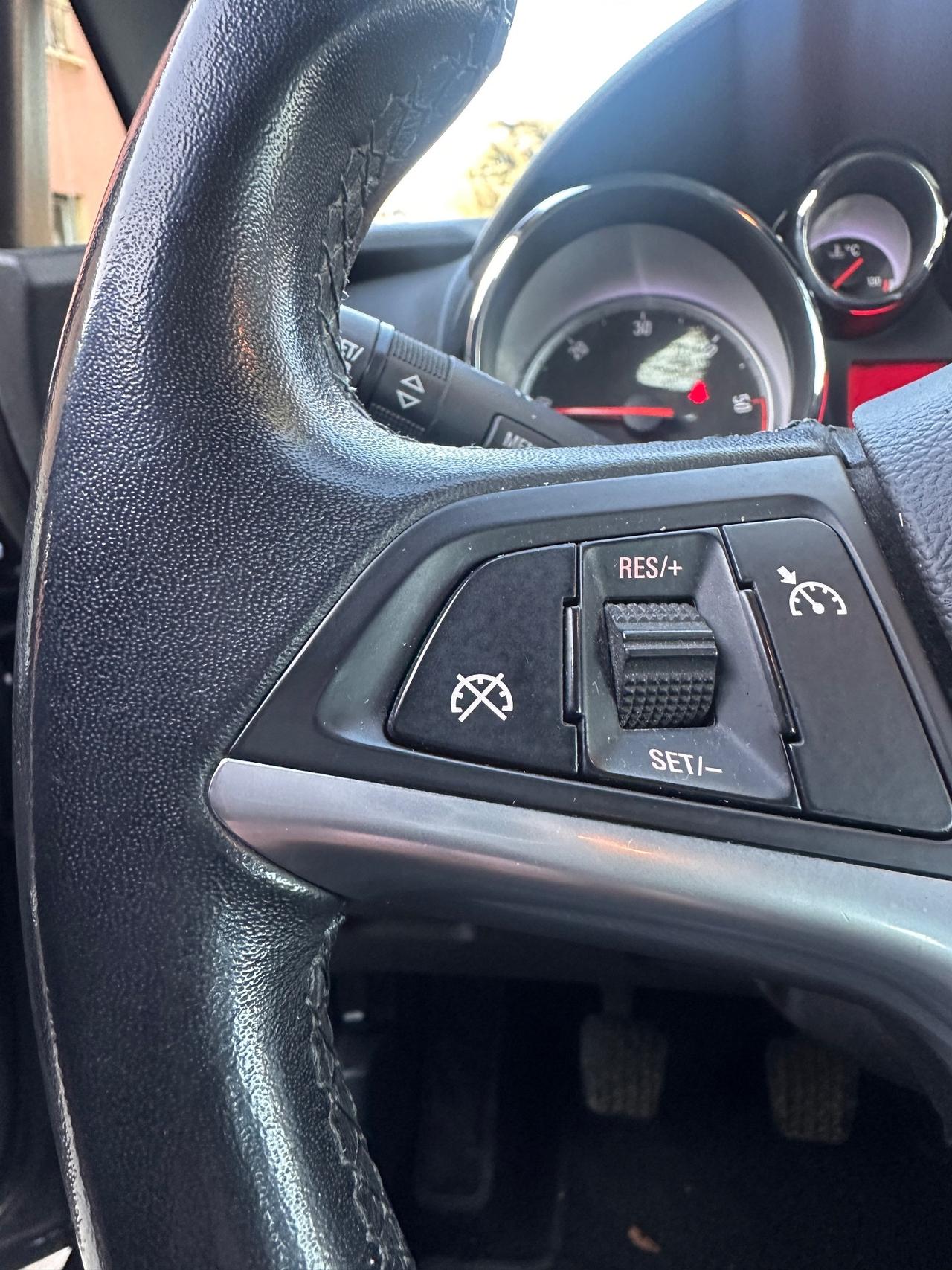 Opel Astra 1.7 CDTI 110CV 5 porte solo 120mila km