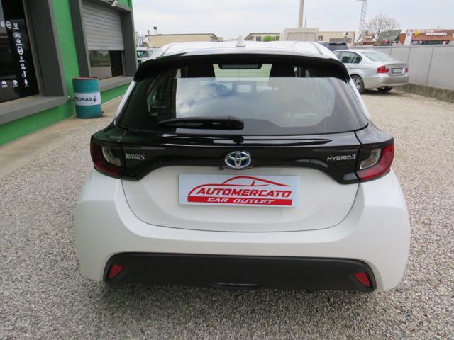 TOYOTA Yaris 1.5 Hybrid 5P AUTOMATICA