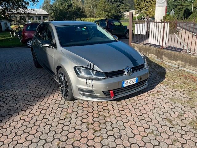 Volkswagen Golf 2.0 TDI DSG 5p. Highline BlueMotion Technology