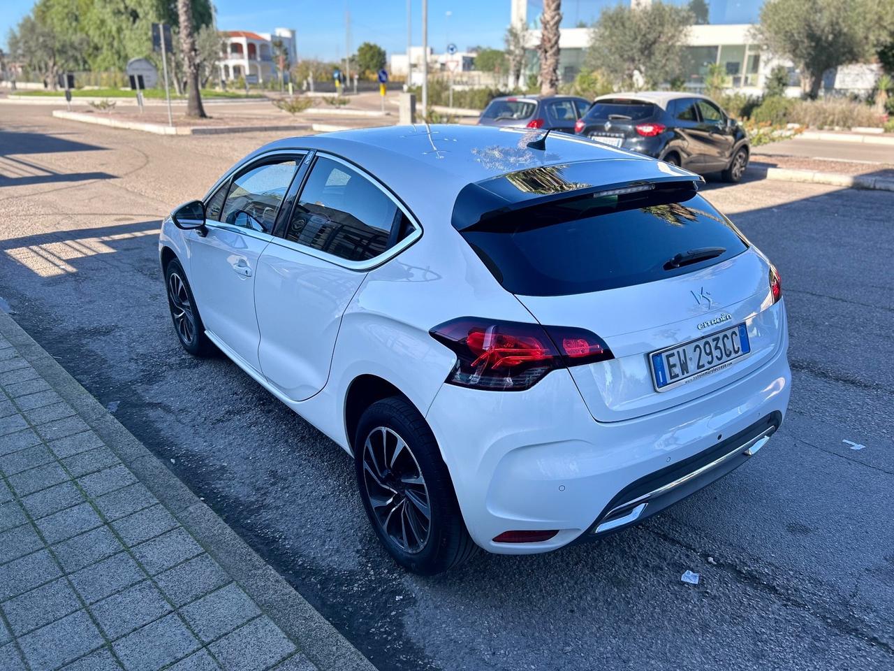 Ds DS4 4 1.6 e-HDi 115