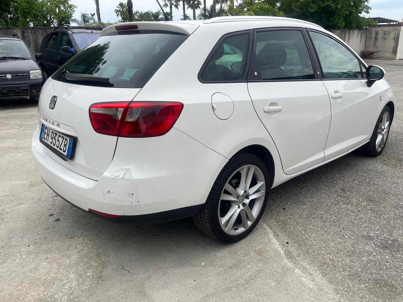 Seat Ibiza SW-1.6 tdi-full -2011