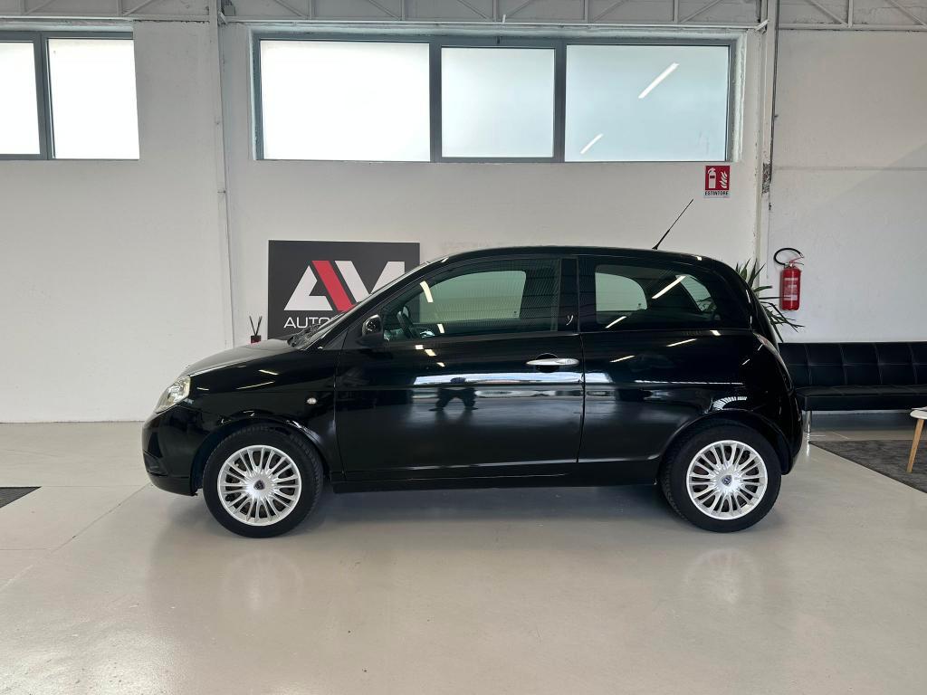 Lancia Ypsilon Ypsilon II 1.2 8v Argento
