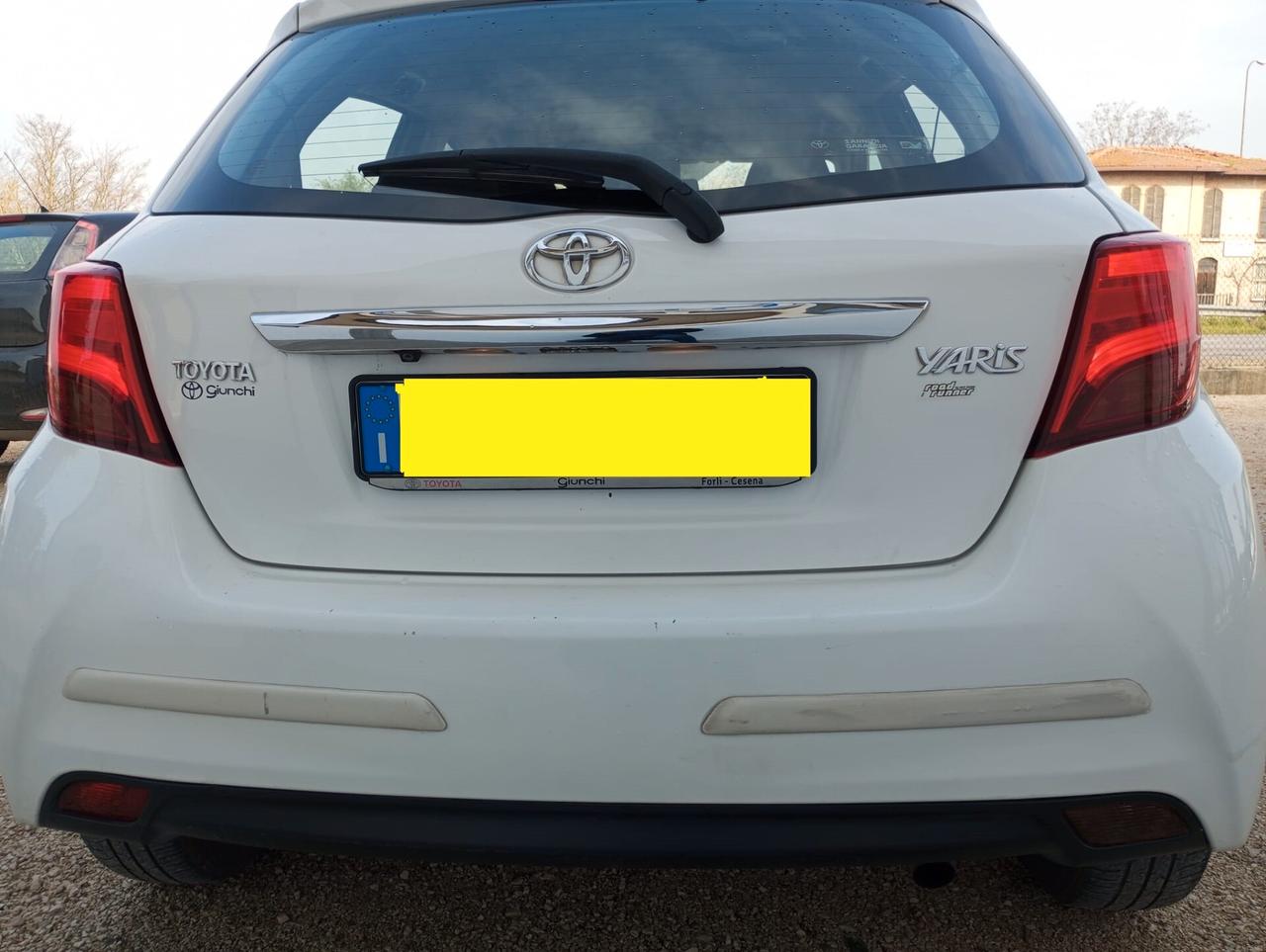 Toyota Yaris 1.0 5 porte Lounge