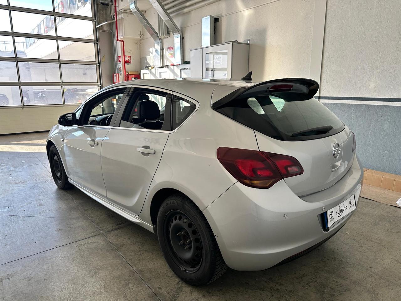 Opel Astra 5p 1.7 cdti Cosmo 125cv