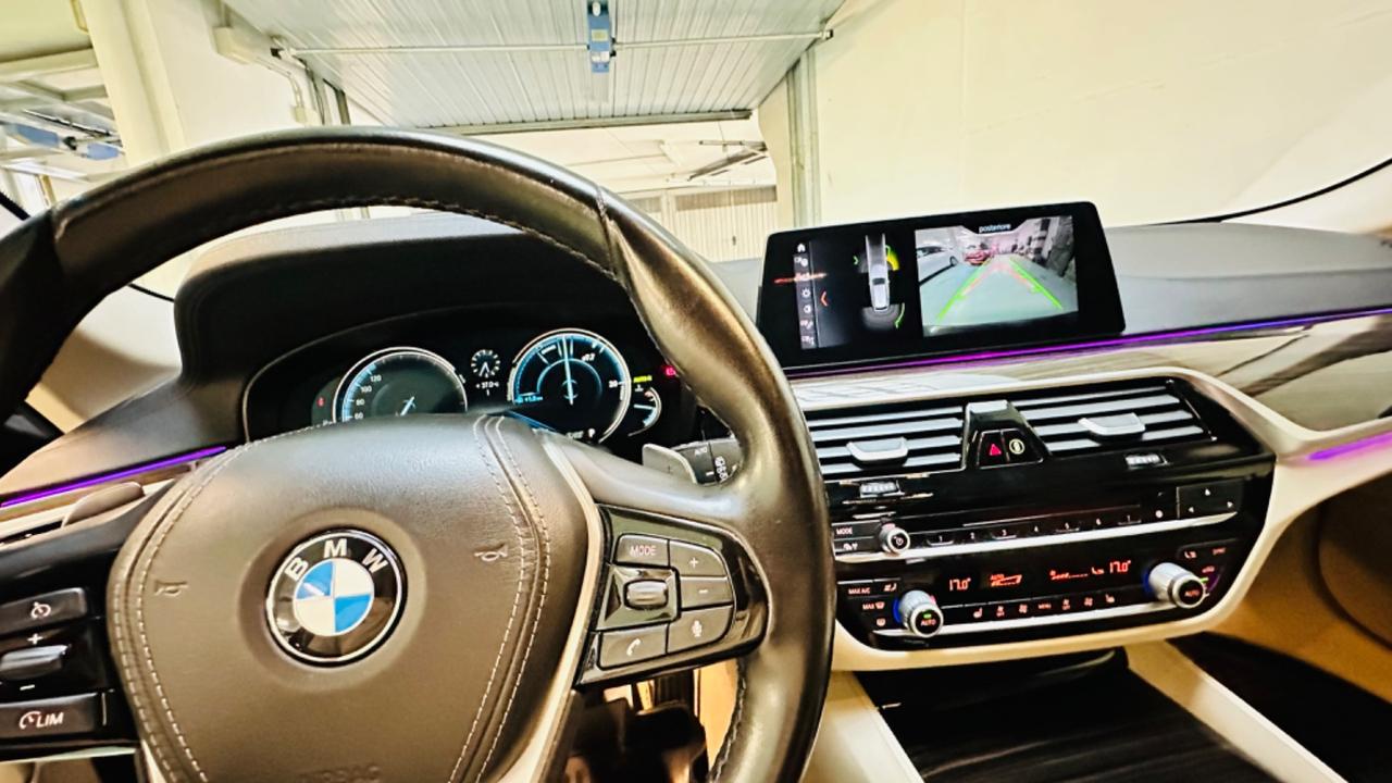 Bmw 520d xDrive Luxury.2018.euro6c.full optional