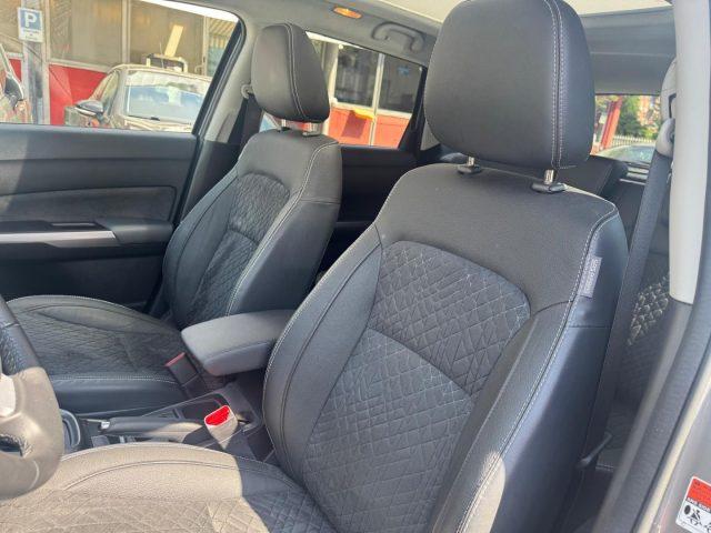 SUZUKI Vitara 1.5 140V Hybrid A/T Starview