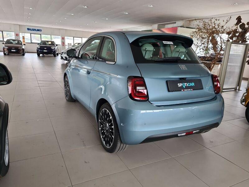 FIAT 500 La Prima 320