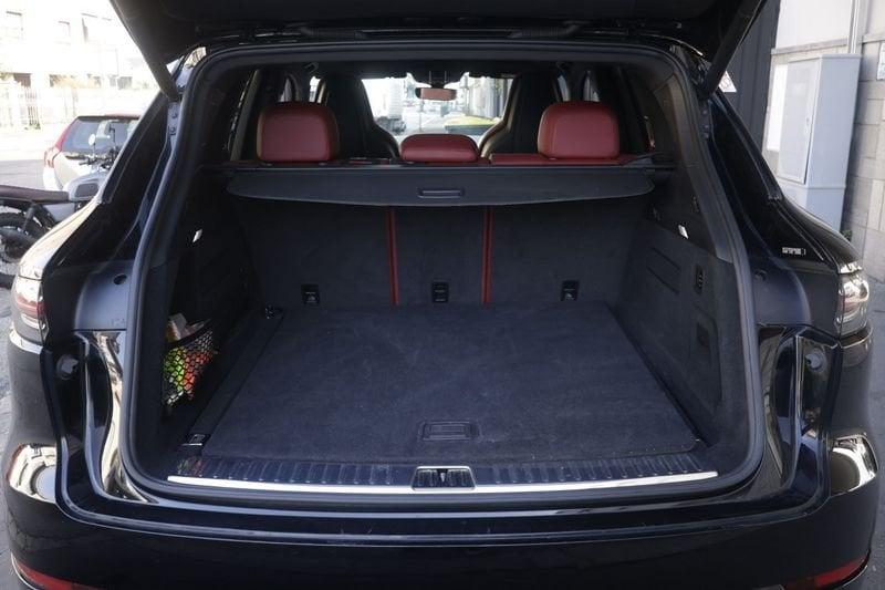Porsche Cayenne Porsche Cayenne 3.0 V6 E-Hybrid TETTO PANORAMICO Unicoproprietario