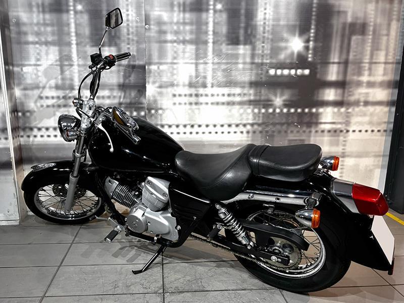 Honda VT 125 Shadow