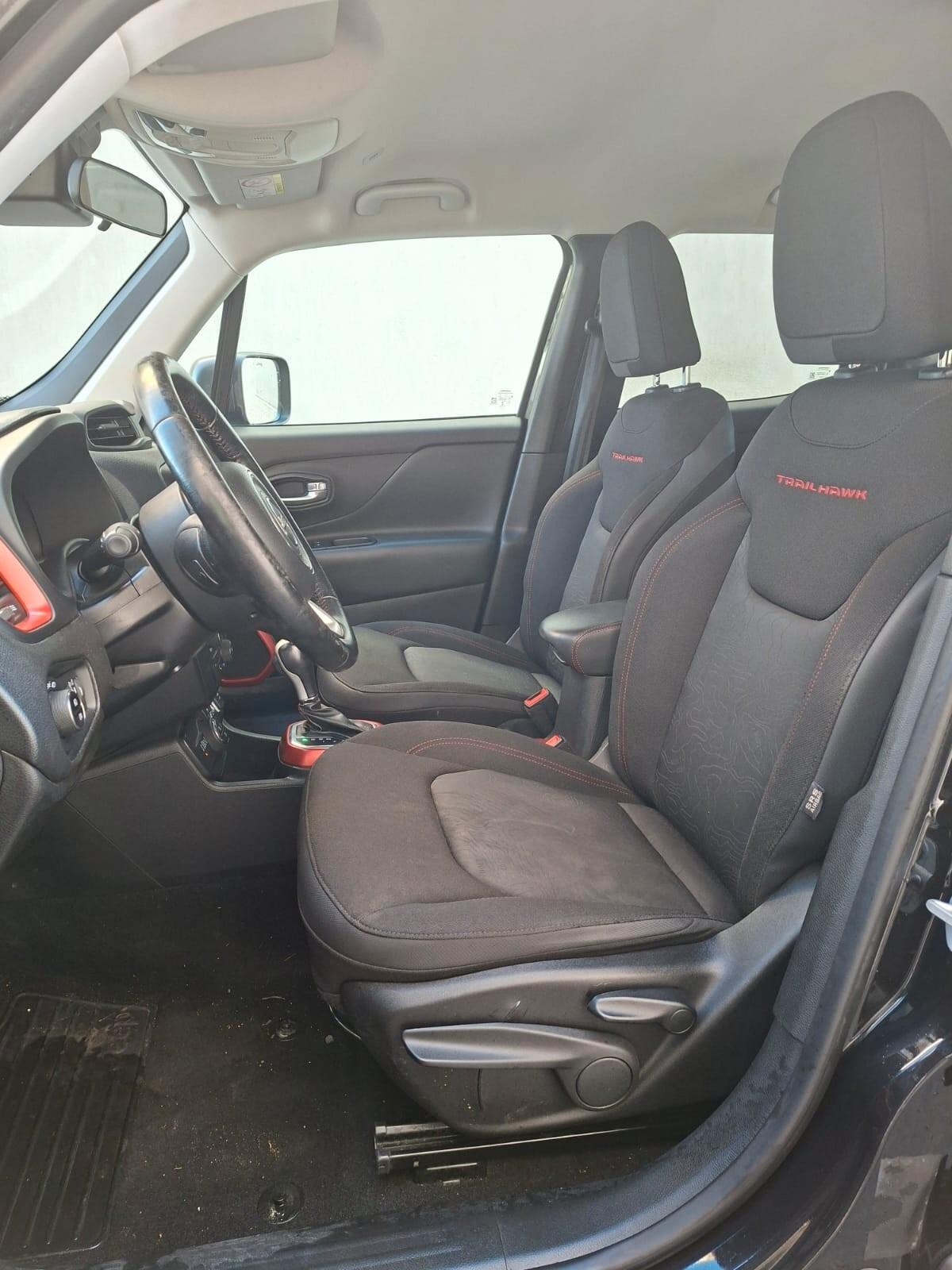 Jeep Renegade 2.0 Mjt 170CV 4WD Active Drive Low Trailhawk