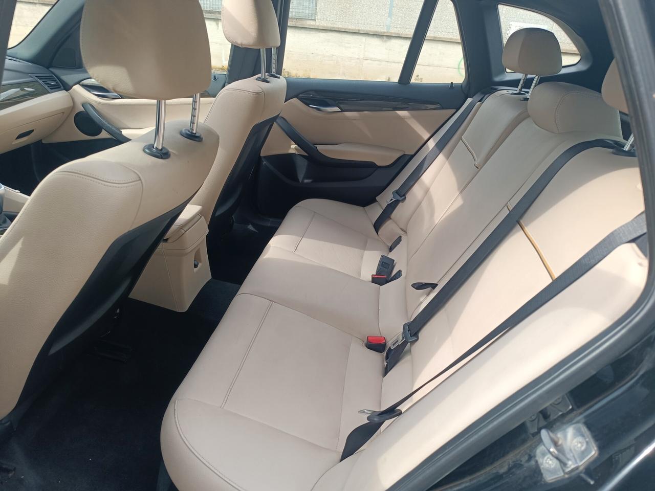 Bmw X1 2.0 D 2012 FULL OPTIONAL NEOPATENTATI