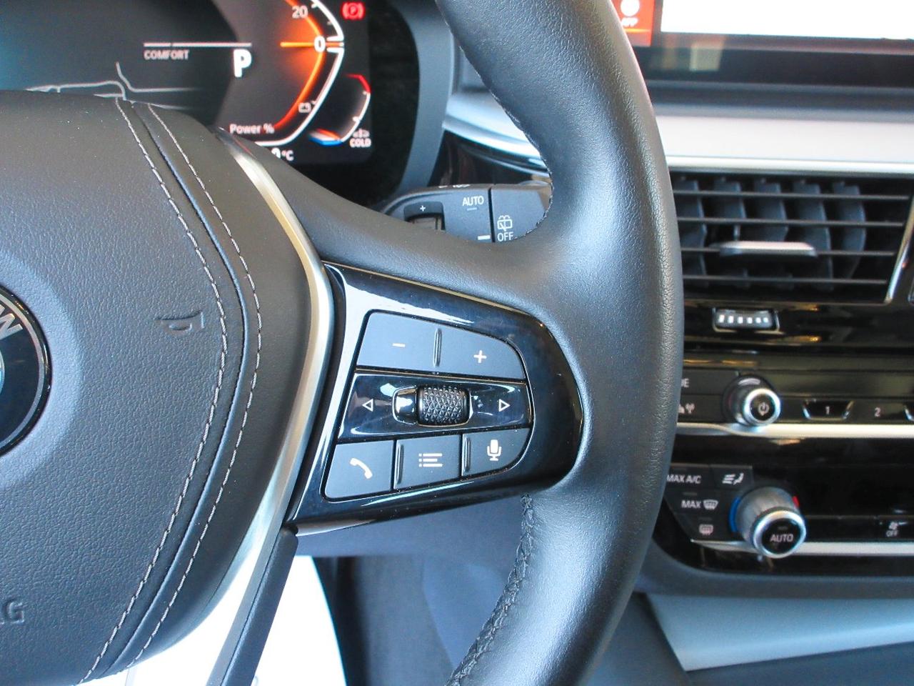 BMW 520 d Touring mhev 48V xdrive Business auto