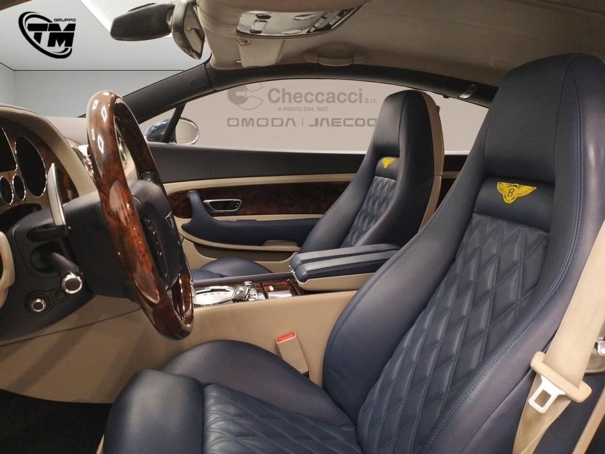 Bentley Continental GT 6.0 W12