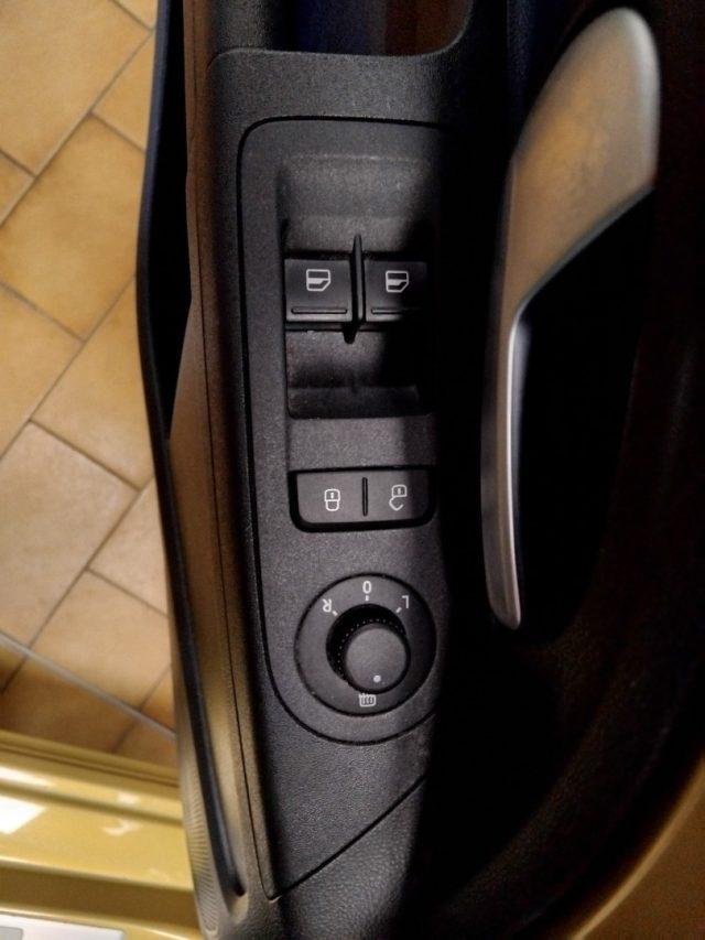 VOLKSWAGEN up! E-UP! 82 CV