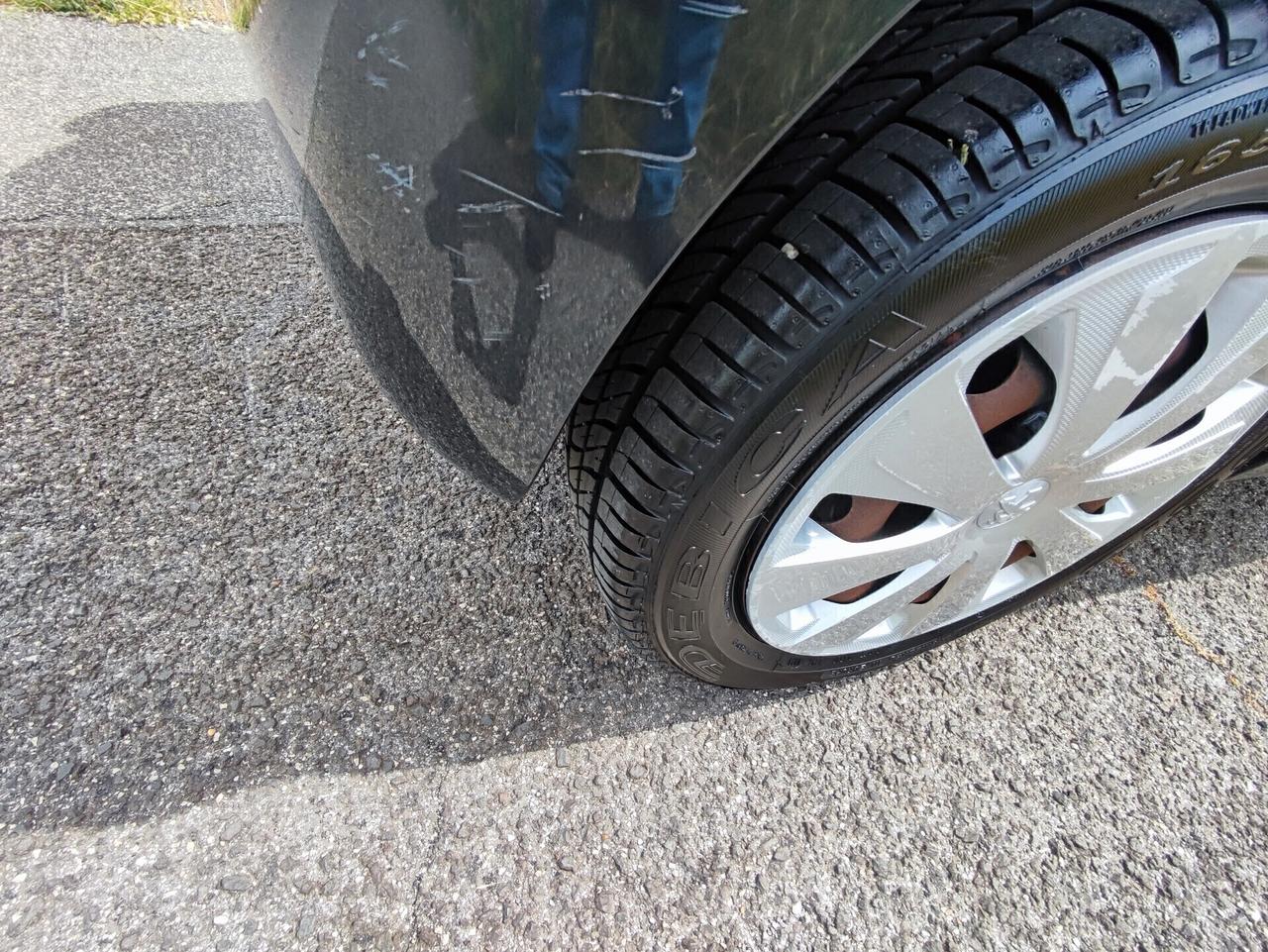 Peugeot 108 VTi 68 5 porte Allure