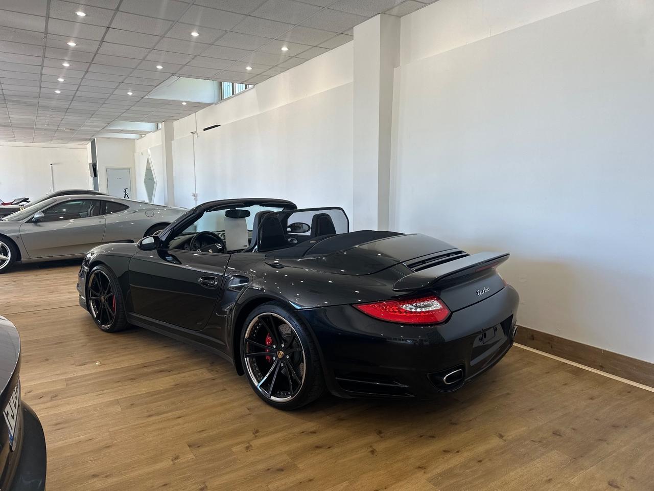 Porsche 911 Turbo Cabriolet