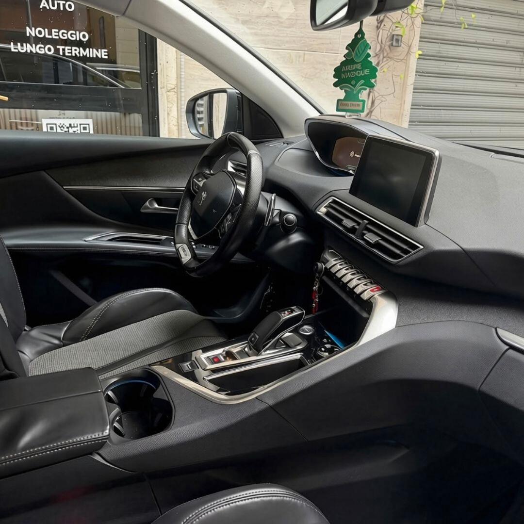 Peugeot 3008 BlueHDi - 120CV