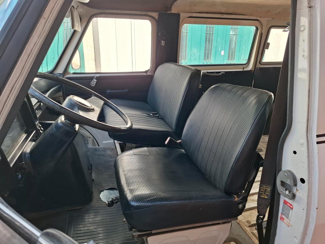 Bedford CF 97 1980 5 marce