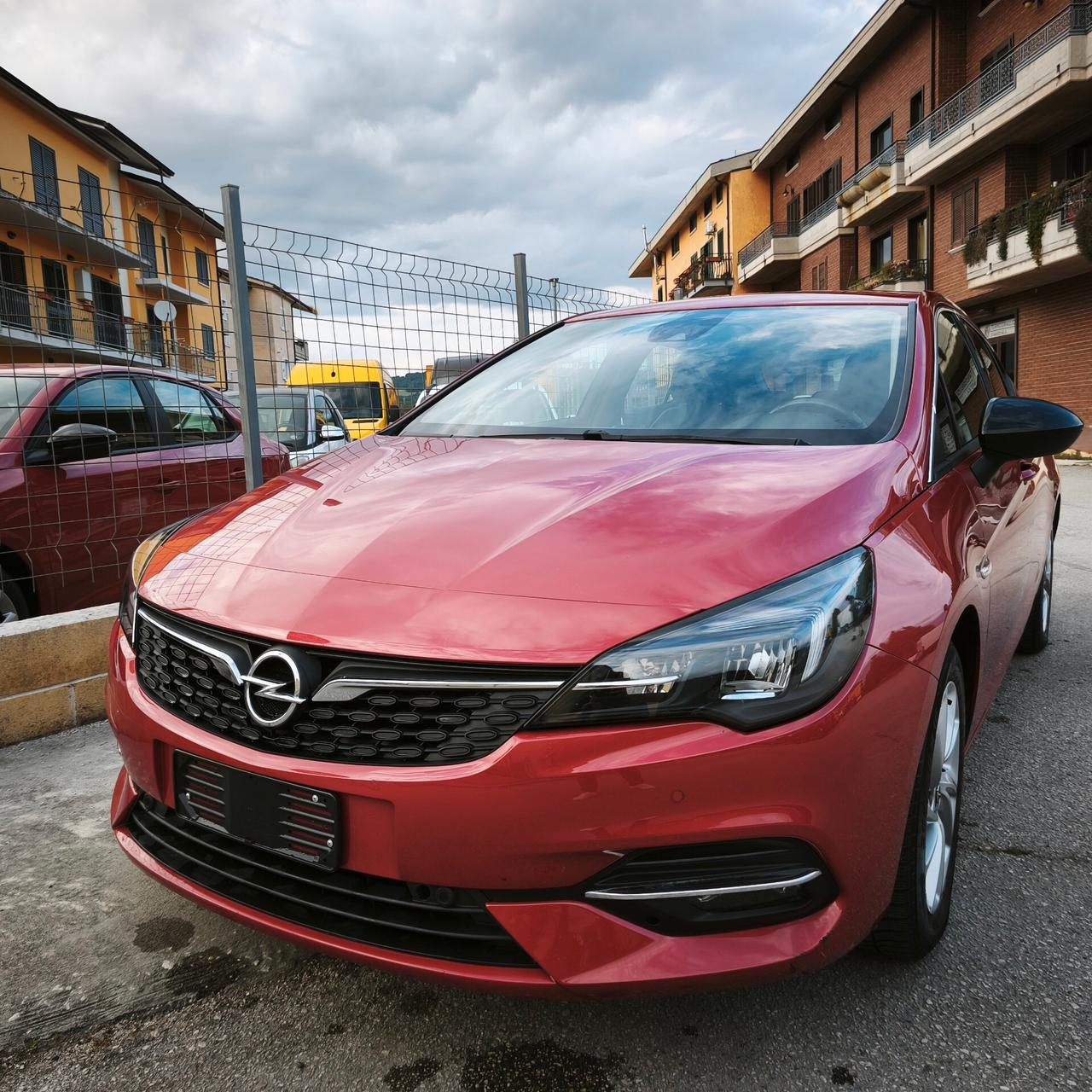 Opel Astra 1.5 CDTI 122 CV S&S 5 porte Business Elegance
