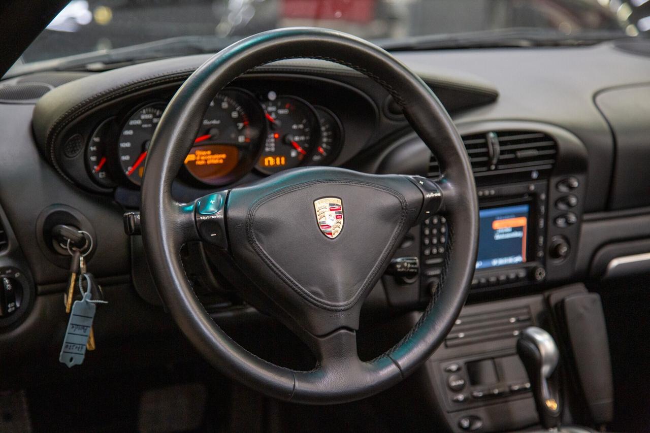 Porsche 911 Turbo cat Cabriolet