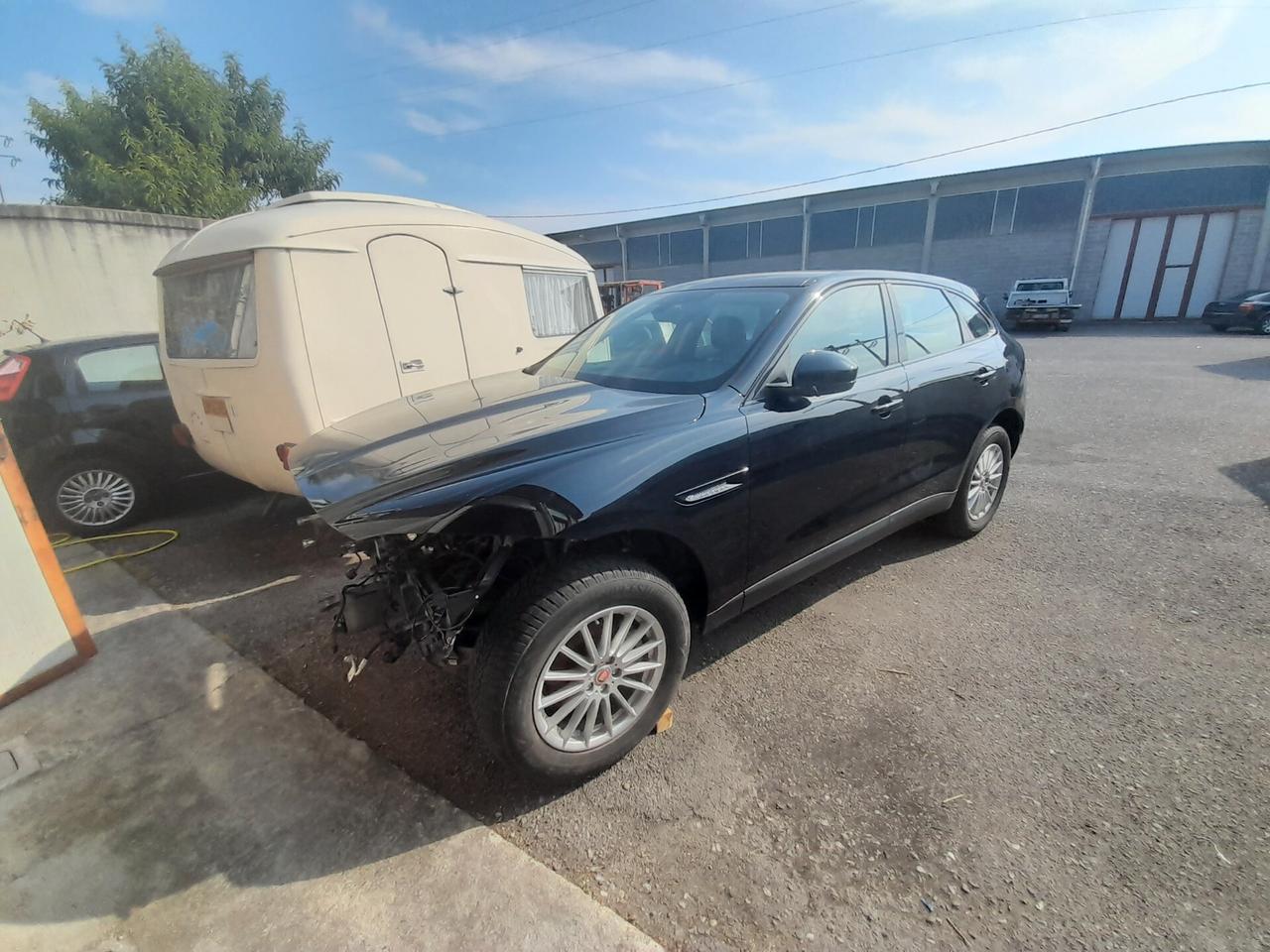 Jaguar F-Pace 2.0 D 180 CV AWD Prestige