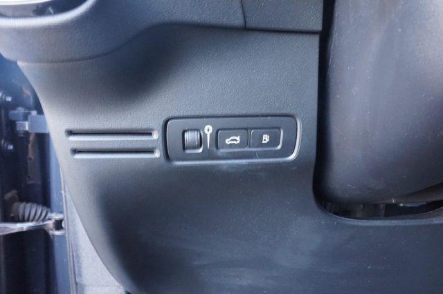 VOLVO XC40 T5 Recharge Plug-in Hybrid Inscription Expression