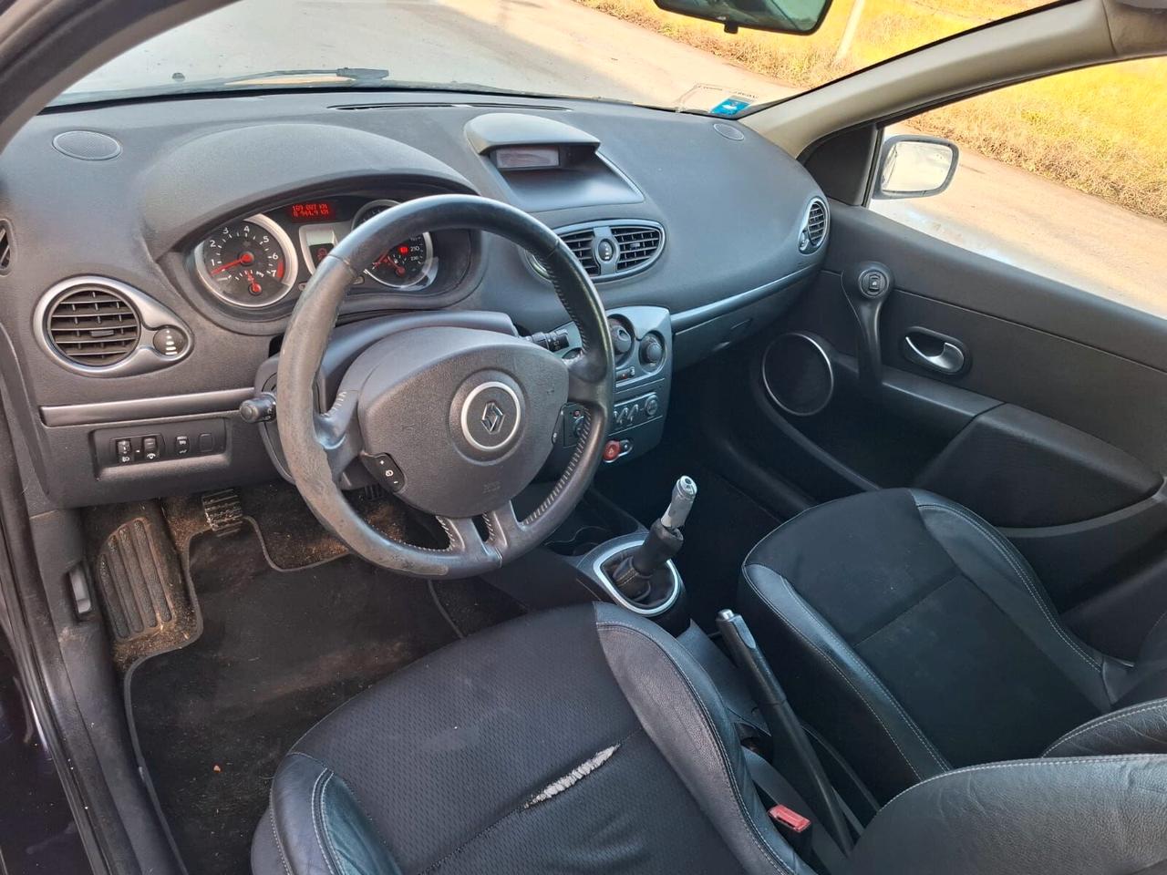 Renault Clio 1.2 16V 5 porte Luxe