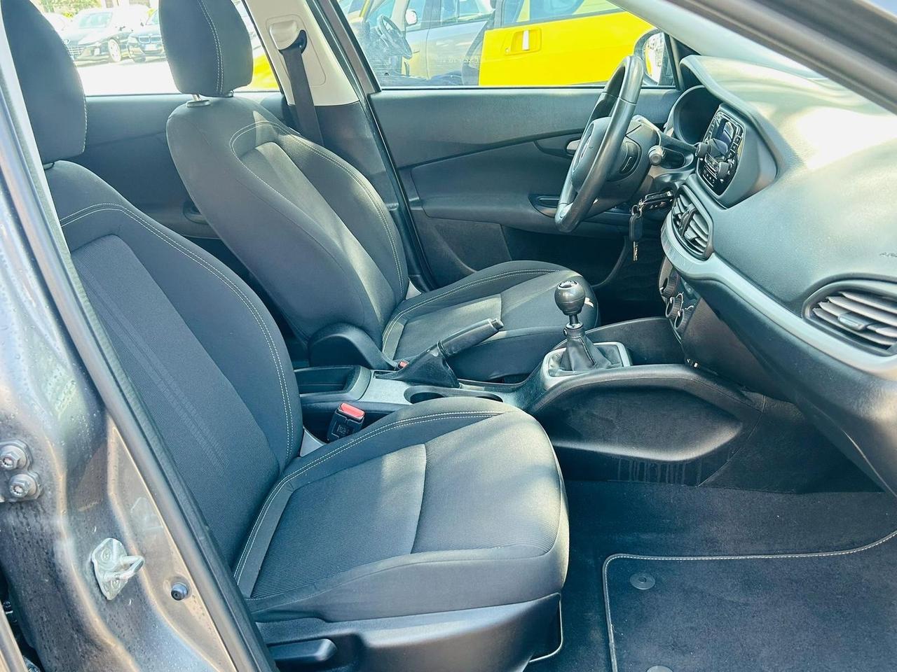 Fiat Tipo 1.6 Mjt S&S SW Lounge